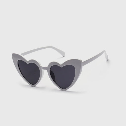 AV Eewear Love Heart Sunglasses (vue 2) — eprolo | View Optik
