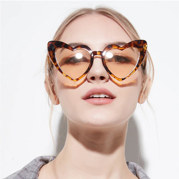 AV Eewear Love Heart Sunglasses — eprolo | Lunettes de soleil UV400